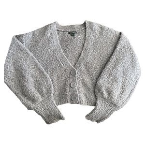 LIGHT GREY SWEATER 🤍